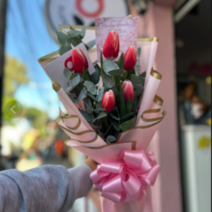 Ramos de tulipanes temporada febrero y mayo 1